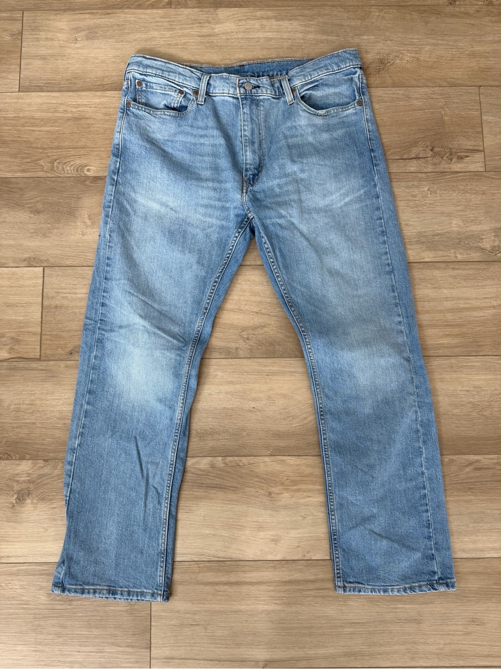 Levi’s 513 Men’s 36x30 Slim Straight Light Wash Blue Jeans